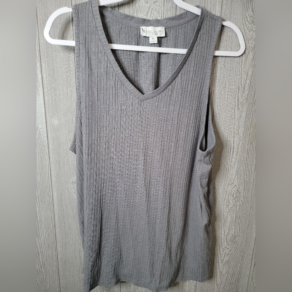 ♡Koolaburra by UGG Womens XL Grey Ribbed V-Neck Sleeveless Tank Top